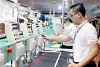 Máy móc ngành dệt may: Đỏ mắt tìm hàng Việt